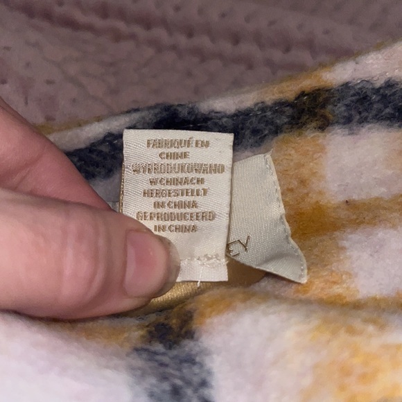 Cynthia Rowley Seasonal Traditional Coat - Picture 5 of 12